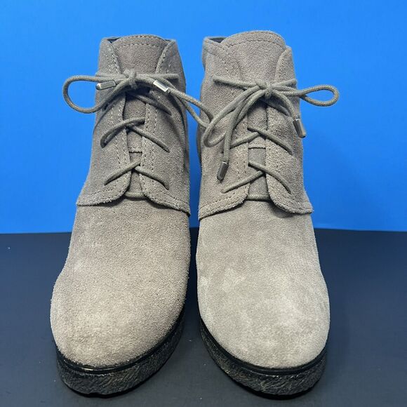 Vince Camuto Booties Women's US 7.5‎ Gray Kiotio Wedge Ankle Lace Up Suede Boots - Picture 5 of 12